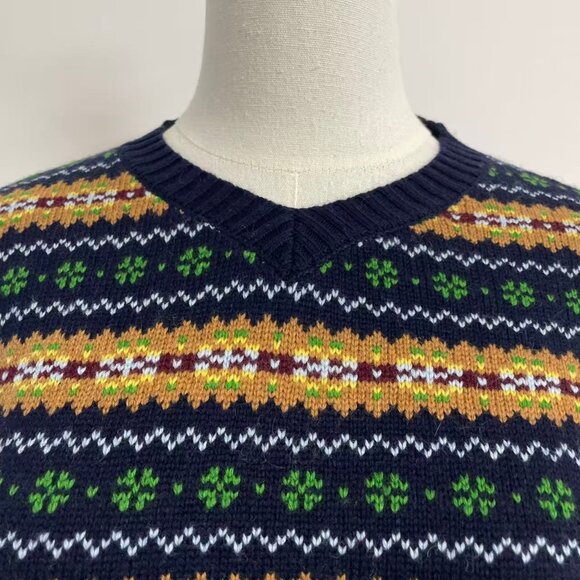 V-neck wool sweater - Picture 4 of 15